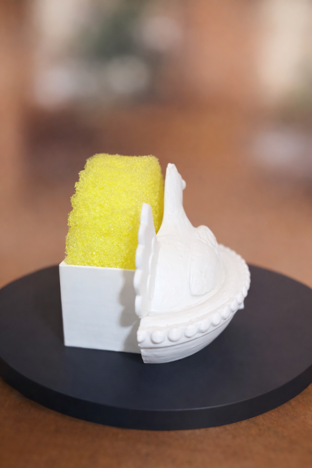 Hen on Nest Sponge Holder