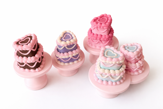 Heart Shaped Cake Clicker