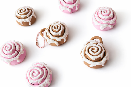 Cinnamon Roll Clicker